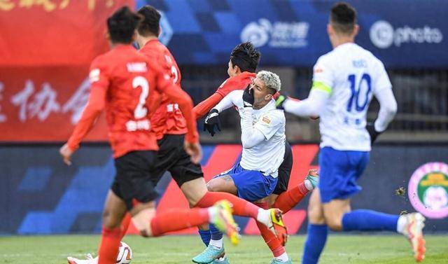 3-0，1-2！中超乱套了，泰山满足2条件=夺冠，崔康熙：万万没想到-第4张图片-太平洋在线下载